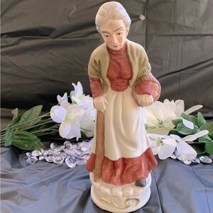 J J limited edition old woman figurine